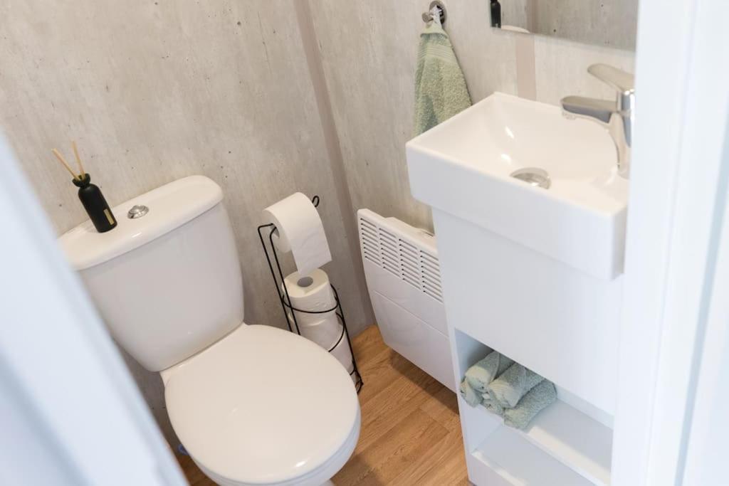 Gemuetliches, Voll Ausgestattes Tiny House Apartment Vilseck Luaran gambar