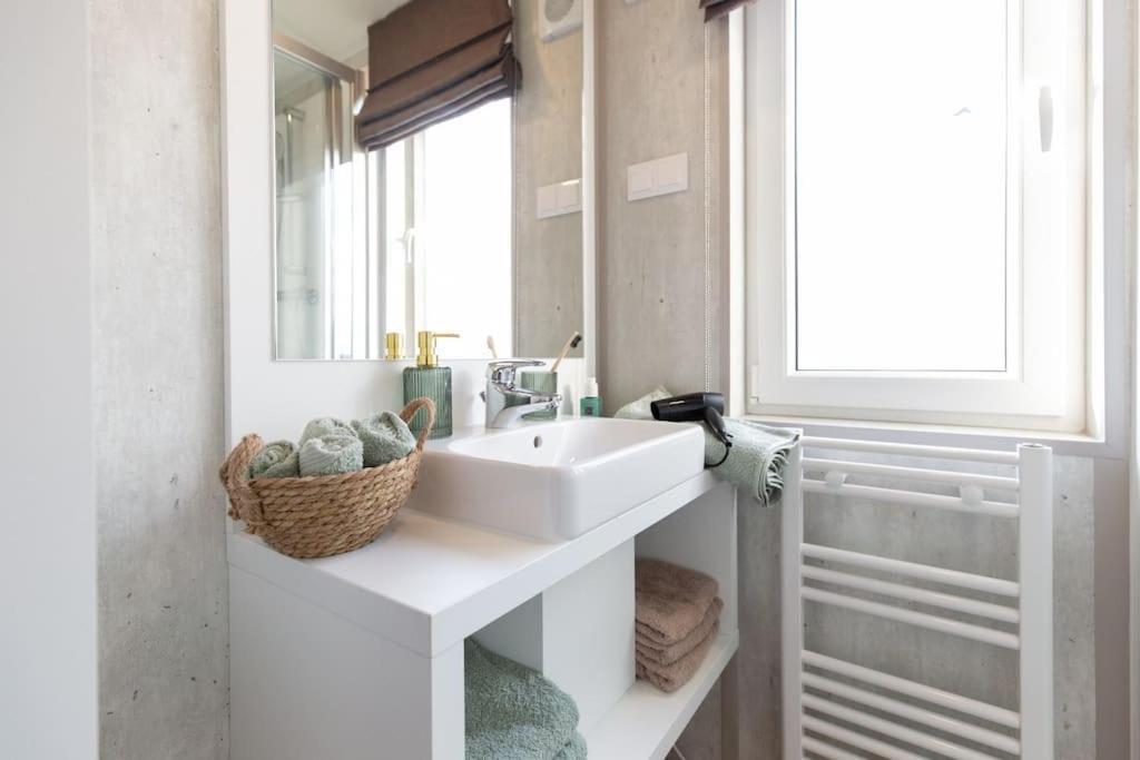 Gemuetliches, Voll Ausgestattes Tiny House Apartment Vilseck Luaran gambar