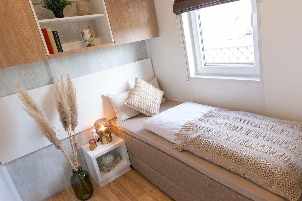 Gemuetliches, Voll Ausgestattes Tiny House Apartment Vilseck Luaran gambar
